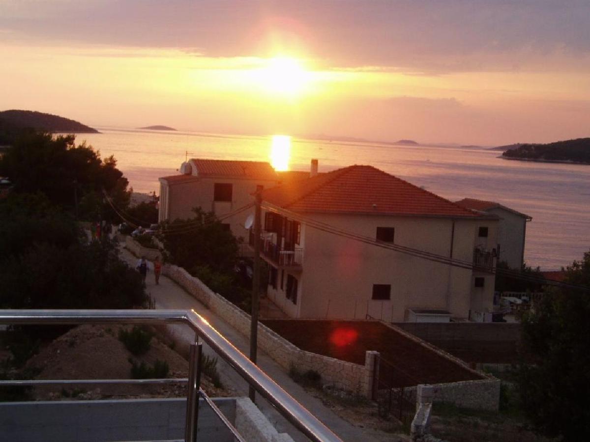 Apartments Ema Ražanj Екстериор снимка