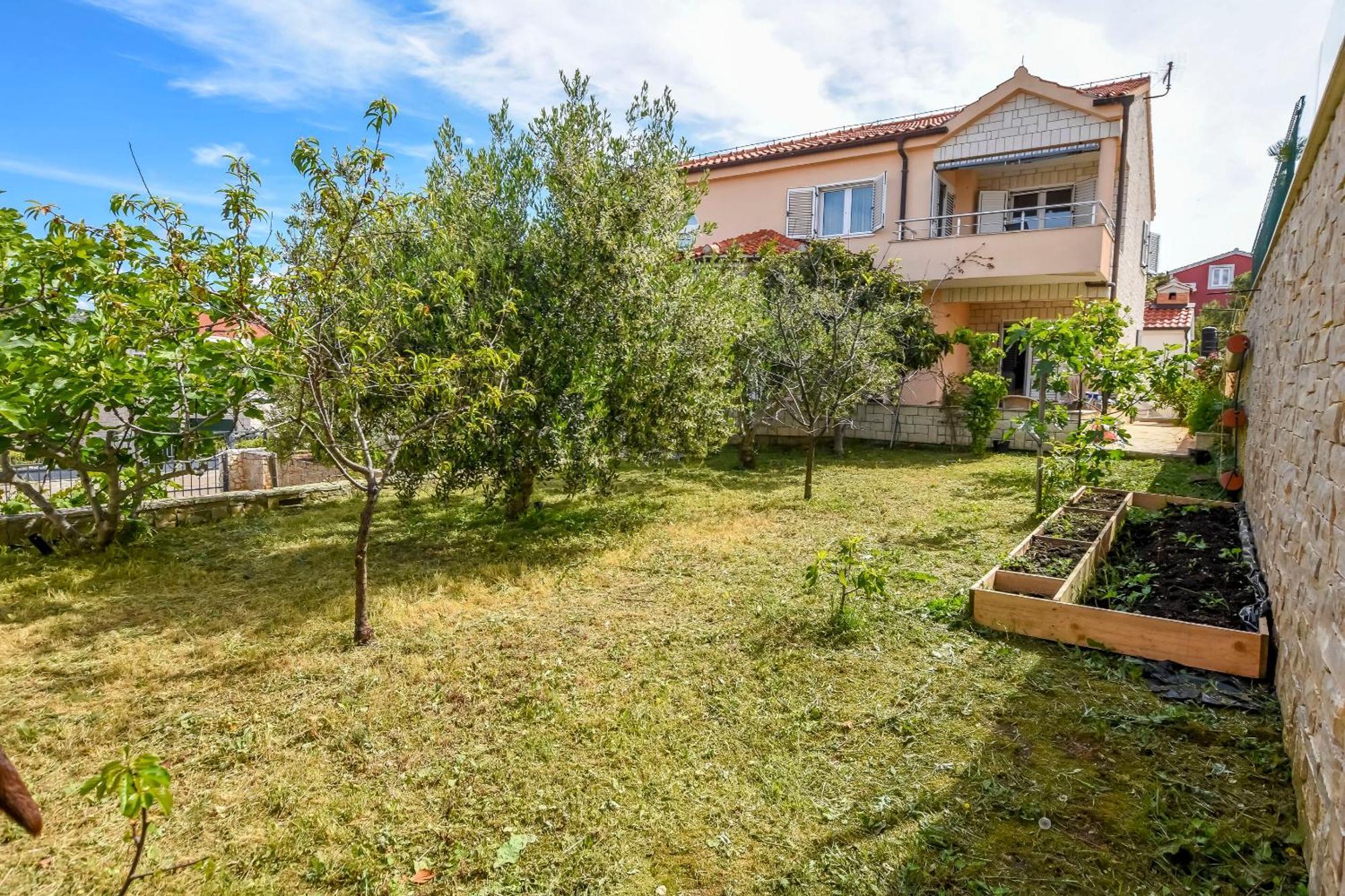 Apartments Ema Ražanj Екстериор снимка