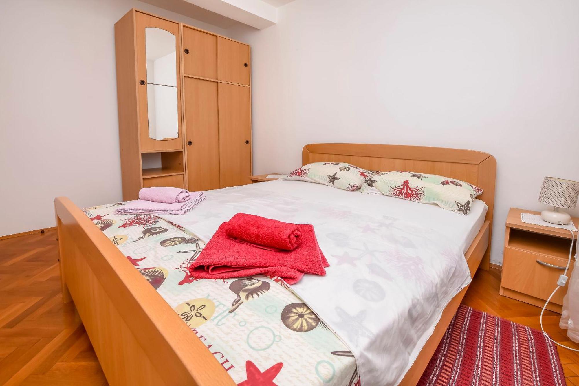 Apartments Ema Ražanj Екстериор снимка