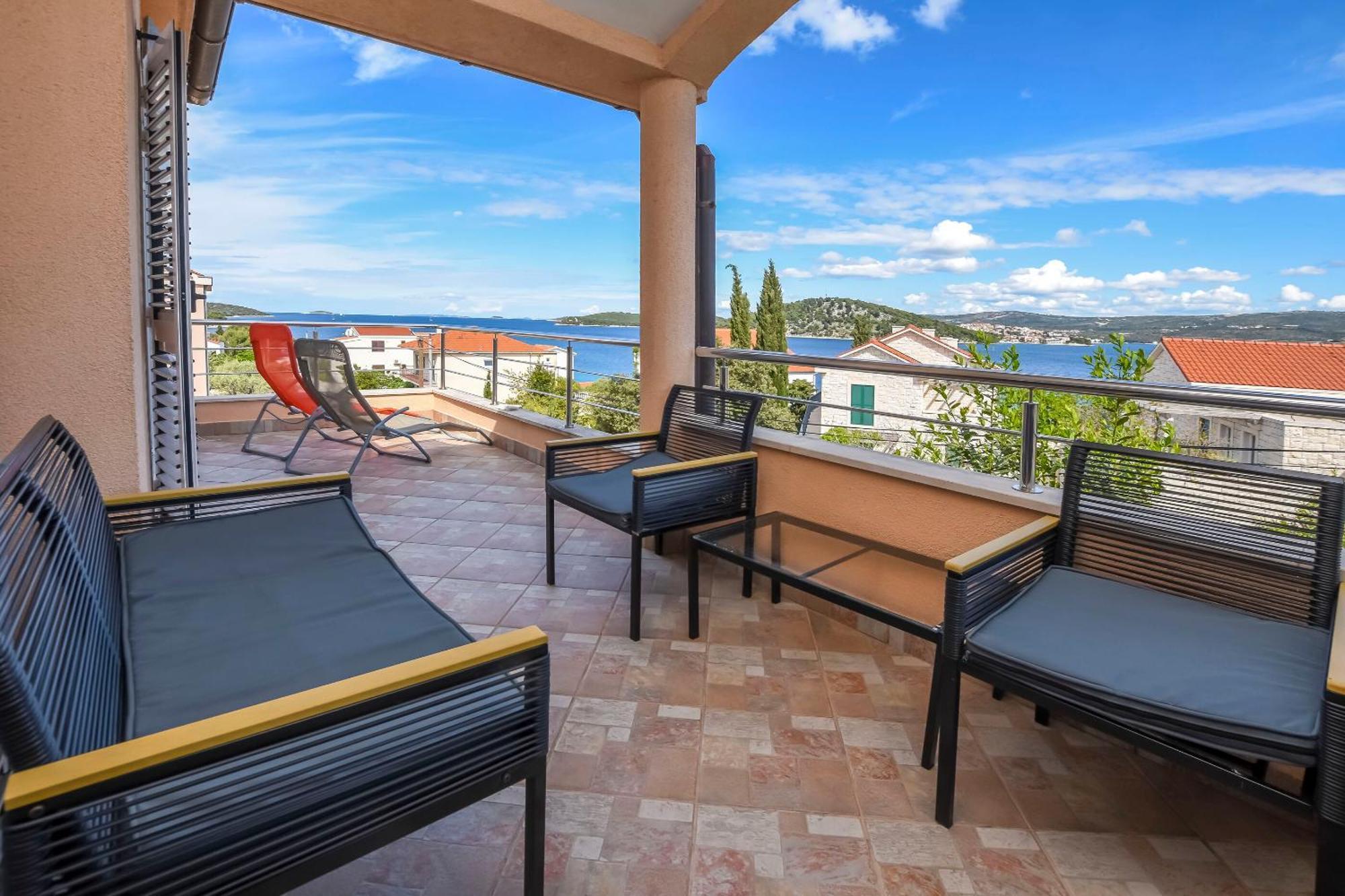 Apartments Ema Ražanj Екстериор снимка